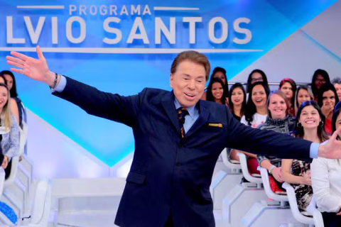 Silvio Santos morre aos 93 anos em São Paulo